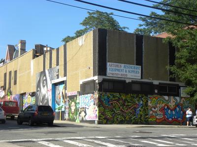 (Street Art, Astoria 2014-15)